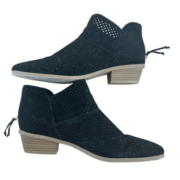 Kenneth Cole REACTION Women's Side Walk Perforated Suede Ankle Boot Size 10 - Picture 2 of 5